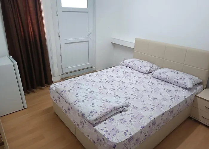 Altin Lefkosa Kibris Kktc * איזמיר