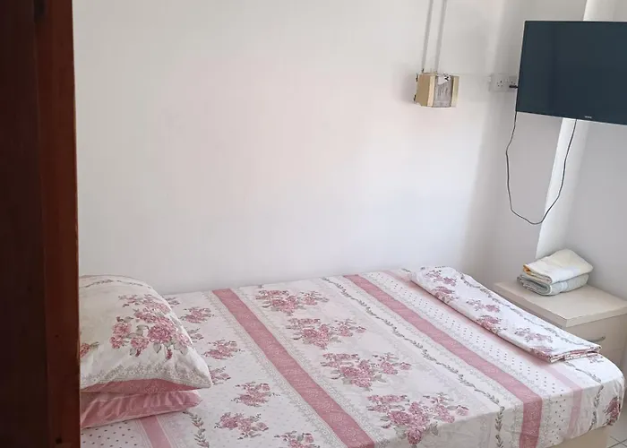 Altin Lefkosa Kibris Kktc * איזמיר