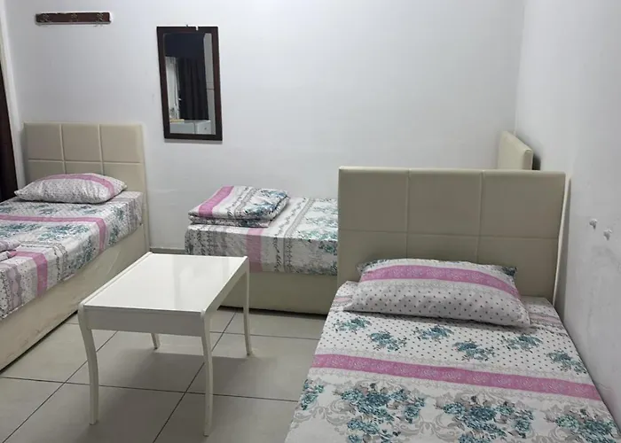 Altin Lefkosa Kibris Kktc בית אירוח *