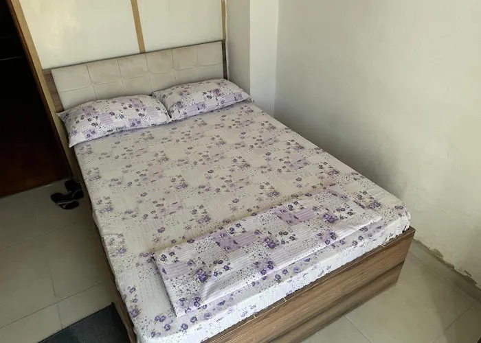 Altin Lefkosa Kibris Kktc בית אירוח