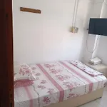 Altin Lefkosa Kibris Kktc * איזמיר