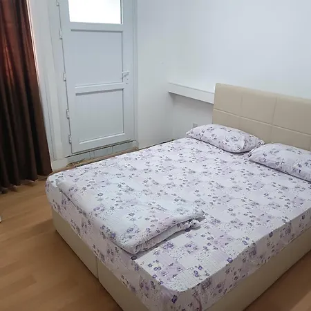 Altin Lefkosa Kibris Kktc * איזמיר